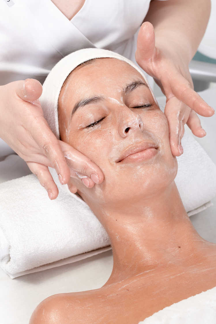 Massagem Facial e Cabeça
